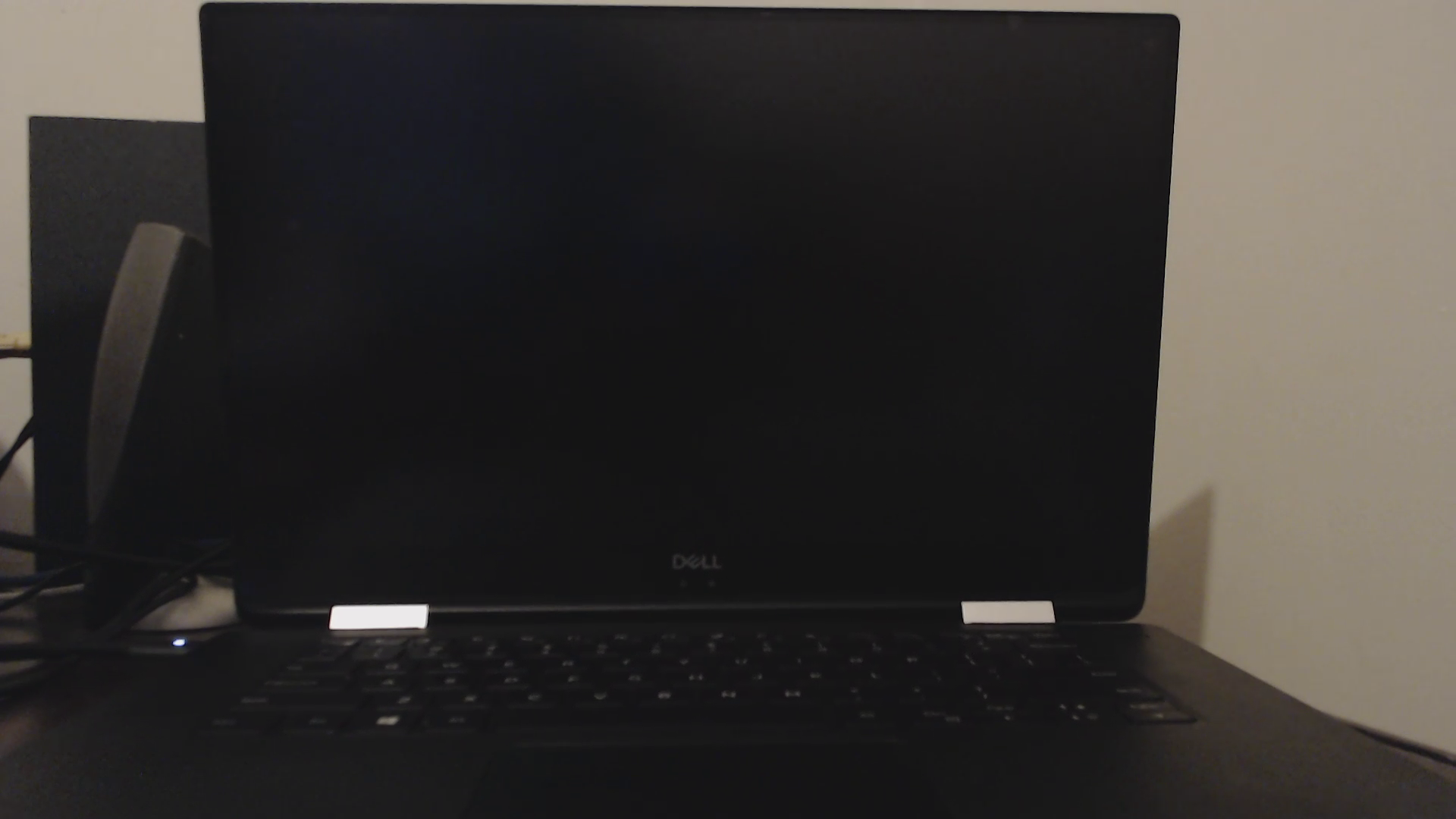 DellXPS1595752-in-1_Pic1